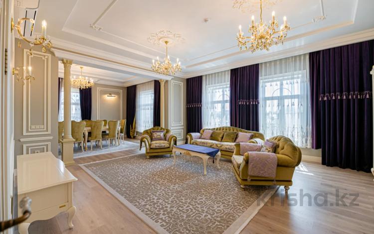 4-комнатная квартира, 200 м², 4/6 этаж, Шарля де Голля 9 за 345 млн 〒 в Астане, Алматы р-н — фото 8