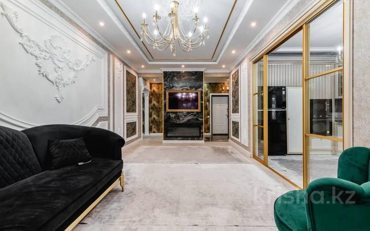 4-комнатная квартира · 143 м² · 11/18 этаж, Навои 208/8 — Торайгырова за 127 млн ₸ в Алматы, Бостандыкский р-н — фото 4