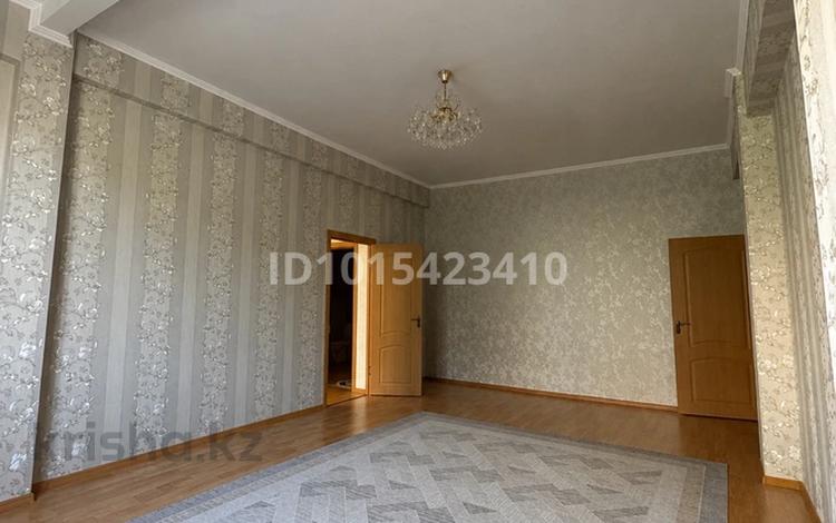 2-комнатная квартира · 80 м² · 2/5 этаж, Маяковского 42 за 150 000 ₸ в Таразе — фото 14