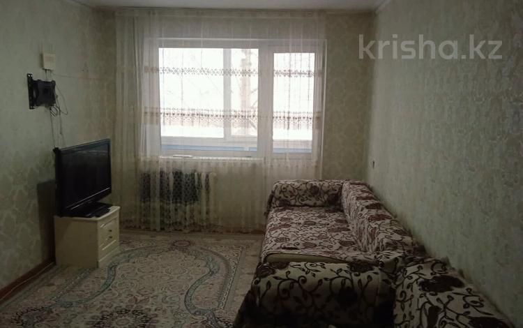 3-комнатная квартира, 58 м², 3/5 этаж, Карменова 61А за 17 млн 〒 в Семее — фото 2