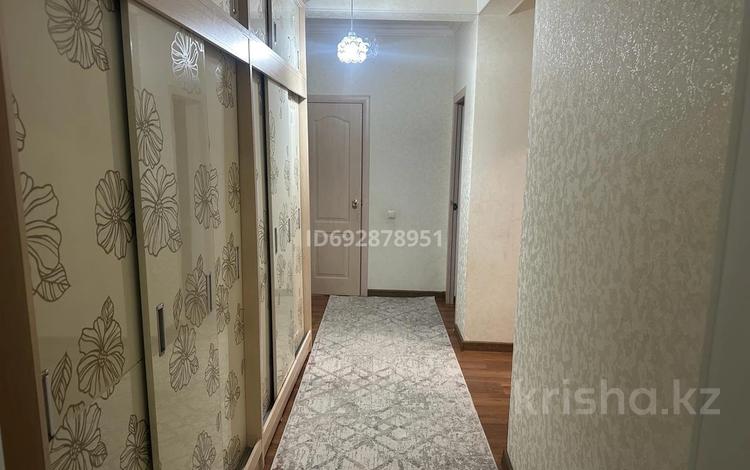 2-комнатная квартира, 62 м², 7/7 этаж, бирлик 7 за 21 млн 〒 в Талдыкоргане, мкр Бирлик — фото 2