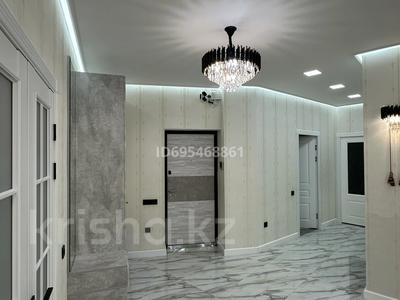Пәтерлер в Мангистауской обл.: 4-бөлмелі пәтер · 178 м² · 4/10 қабат, 32Б мкр 3, бағасы: 60 млн 〒 4-бөлмелі пәтер · 178 м² · 4/10 қабат, 32Б мкр 3, бағасы: 60 млн 〒 в Актау