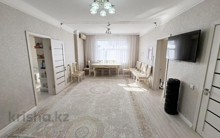 3-комнатная квартира · 106 м² · 3/12 этаж, назарбаева 171а — назарбаева за 45 млн ₸ в Талдыкоргане — фото 14