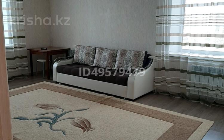 2-комнатная квартира, 65 м², 6/6 этаж помесячно, Назарбаева 231 за 150 000 〒 в Костанае — фото 29