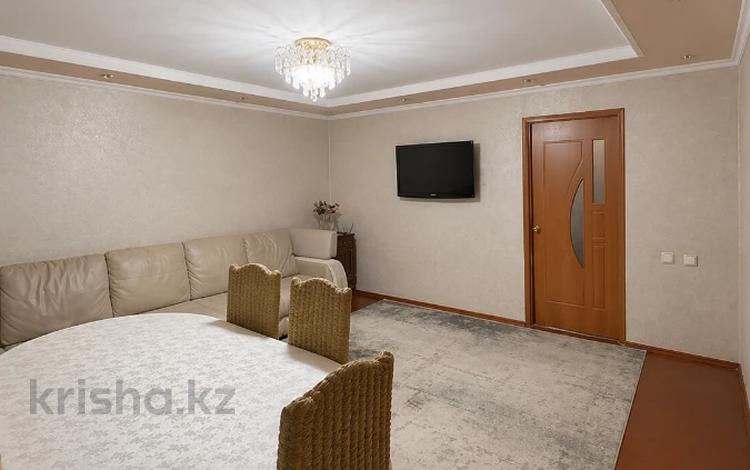 4-бөлмелі пәтер · 82 м² · 2/5 қабат, Керамическая, бағасы: 22.9 млн ₸ в Караганде, Казыбек би р-н — фото 10