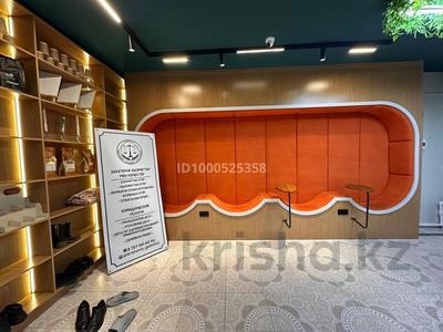 Аренда коммерческой недвижимости в Жамбылской обл.: Магазины и бутики, общепит, образование, развлечения, студии · 80 м² за 250 000 〒 Магазины и бутики, общепит, образование, развлечения, студии · 80 м² за 250 000 〒 в Таразе