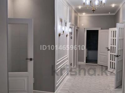 3-комнатная квартира · 105 м² · 2/8 этаж, мкр. Алтын орда 56 за 42 млн ₸ в Актобе