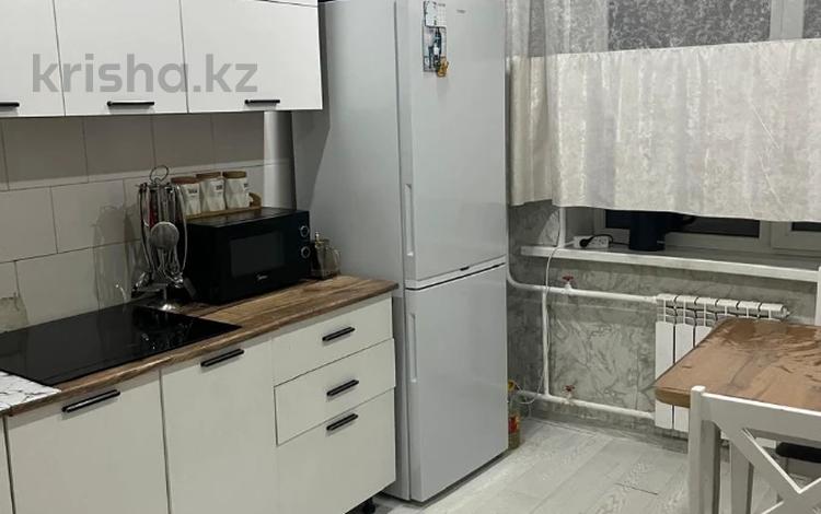 2-бөлмелі пәтер · 53.3 м² · 4/5 қабат, Жас-Алаш 4-6а 41, бағасы: 21.4 млн ₸ в Семее — фото 2