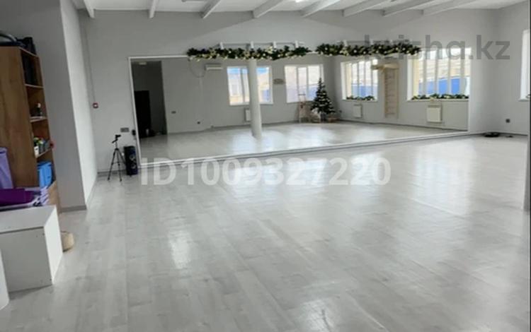 Фитнес и спорт, студии · 140 м² за 40 000 〒 в Актау, 6-й мкр — фото 3