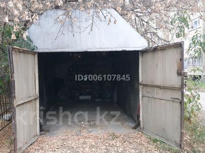 Гараж · Ауэзова, бағасы: 450 000 ₸ в Семее