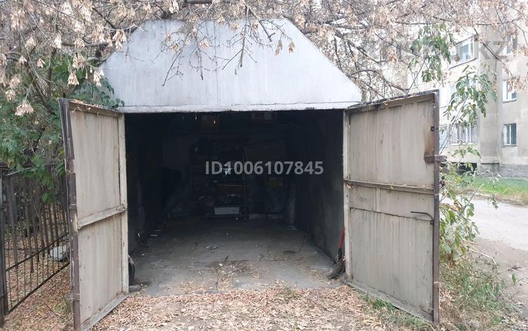 Гараж · Ауэзова, бағасы: 450 000 ₸ в Семее — фото 2