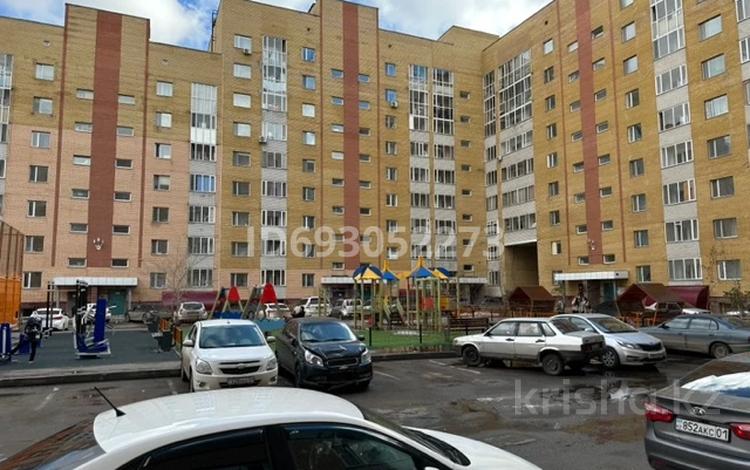 1-комнатная квартира, 37 м², 1/9 этаж, Кудайбердыулы 29/1 за 17 млн 〒 в Астане, Алматы р-н — фото 2