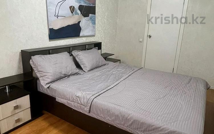 2-комнатная квартира · 26 м² · 2/5 этаж, Казахстан 92 — Центральный рынок за 2 500 ₸ в Усть-Каменогорске — фото 2