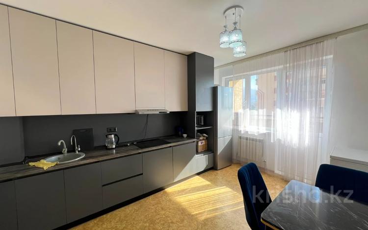 2-бөлмелі пәтер · 90 м² · 15/18 қабат, Жандосова 150, бағасы: 350 000 ₸ в Алматы, Бостандыкский р-н — фото 6