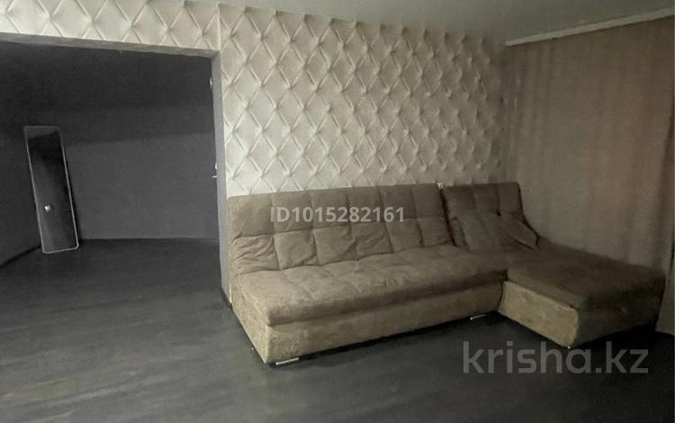 2-бөлмелі пәтер · 52 м² · 1/9 қабат, Набережная имени Славского 54 — Возле ресторана Две реки, бағасы: 190 000 ₸ в Усть-Каменогорске — фото 2