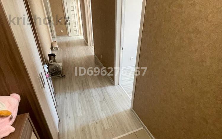 3-комнатная квартира · 90 м² · 12/16 этаж, мкр Юго-Восток, Шахтеров 52 за 39 млн ₸ в Караганде, Казыбек би р-н — фото 2