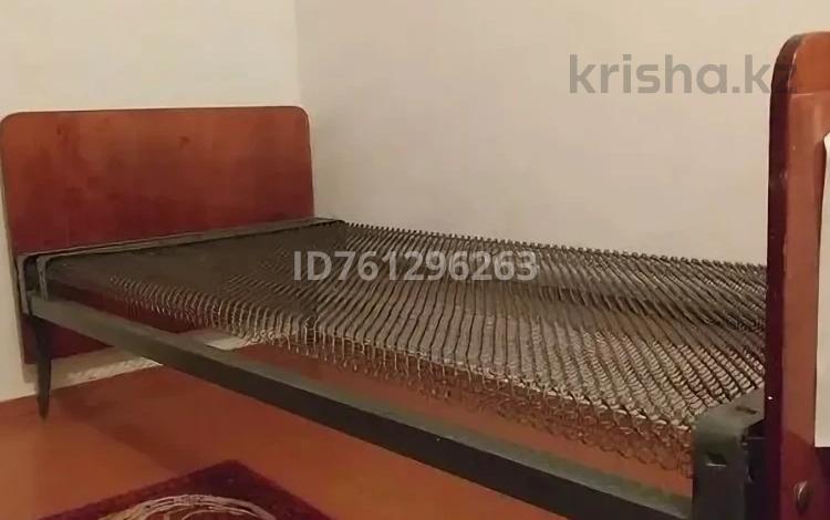 1 бөлме · 15 м² · 5 қабат, Космическая 4.1, бағасы: 110 000 ₸ в Усть-Каменогорске — фото 2