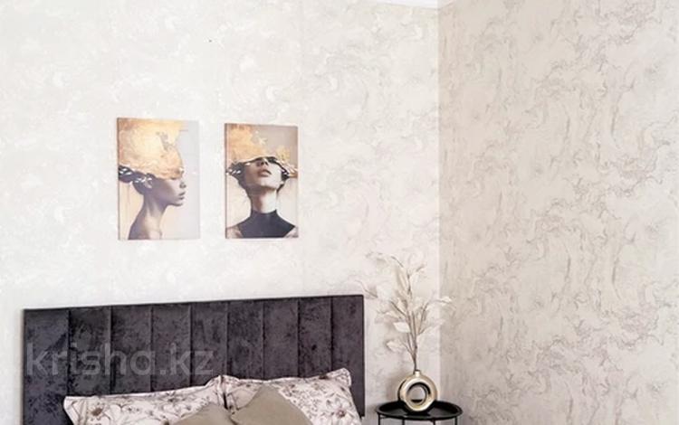 1-бөлмелі пәтер · 65 м² · 10/10 қабат, Алия молдагулова 66 к.1, бағасы: 16 990 ₸ в Актобе — фото 2