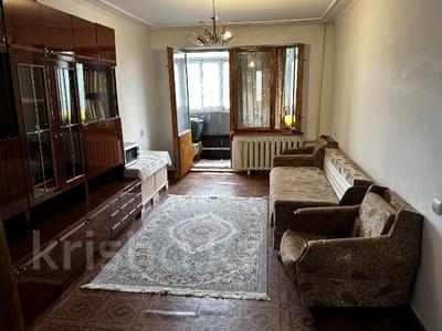 2-комнатная квартира, 46 м², 4/5 этаж помесячно, Самал 39 за 90 000 〒 в Талдыкоргане, мкр Самал