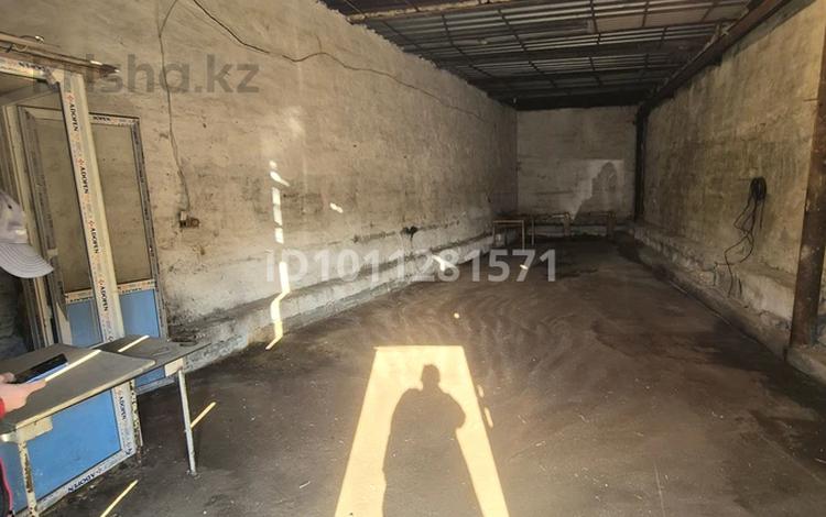 Гараж · 1200 м² · мкр 5 — 312 стрелковой дивизия 9а за 200 000 ₸ в Актобе — фото 2