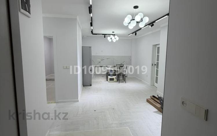 3-бөлмелі пәтер · 100 м² · 2/11 қабат, 17-й микрорайон, желтоқсана 17б, бағасы: 60 млн ₸ в Шымкенте, Аль-Фарабийский р-н — фото 2
