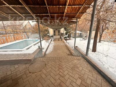 Отдельный дом · 7 комнат · 240 м² · 8 сот., мкр Дубок-2 за 135 млн 〒 в Алматы, Ауэзовский р-н