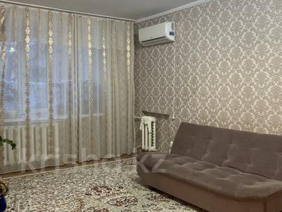 2-комнатная квартира, 45 м², 2/9 этаж, Жексенбаева 60 за 11.5 млн 〒 в Уральске
