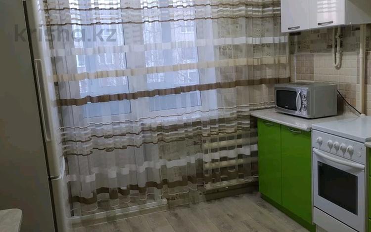 2-бөлмелі пәтер · 52 м² · 4/5 қабат, Абая 98, бағасы: 160 000 ₸ в Петропавловске — фото 2