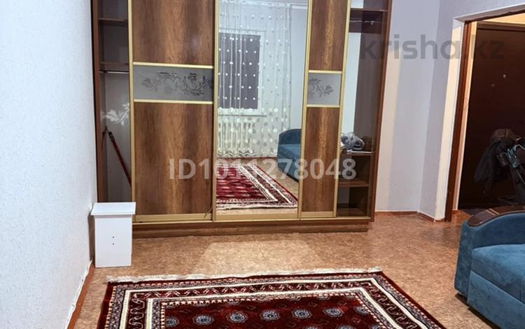 1-бөлмелі пәтер · 40 м² · 1/5 қабат, Болашак 4, бағасы: 120 000 ₸ в Талдыкоргане, мкр Болашак — фото 2