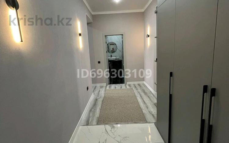 3-бөлмелі пәтер · 100 м² · 7/7 қабат, 20-й мкр участок №19,19\1, бағасы: 34 млн ₸ в Актау — фото 2