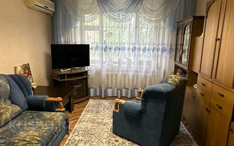 2-бөлмелі пәтер · 50 м² · 4/5 қабат, 4 ш/а, бағасы: 16.8 млн ₸ в Уральске, мкр 4 — фото 2