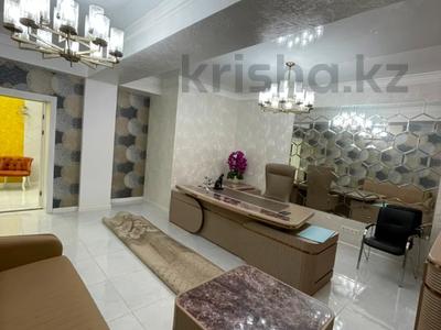 2-комнатная квартира · 72 м² · 1/9 этаж, мкр. Нурсат 172Б за 35.5 млн ₸ в Шымкенте