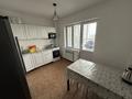 2-комнатная квартира · 70 м² · 12/25 этаж, Микрорайон Байкена Ашимова 22 за 200 000 ₸ в Караганде, Казыбек би р-н — фото 7