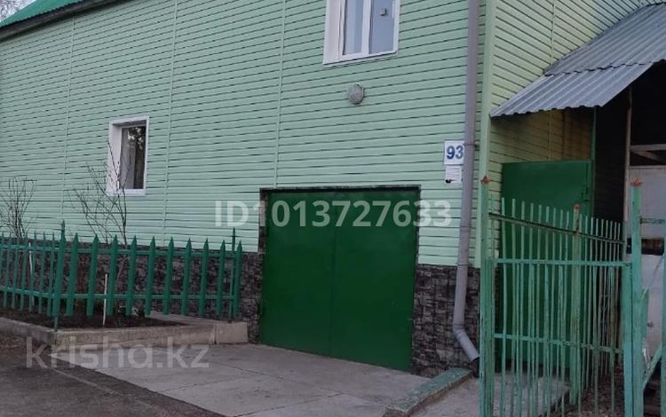 Отдельный дом · 3 комнаты · 156.1 м² · 9 сот., Металлист-3 93 за 50 млн ₸ в Ново-Ульбинка — фото 2