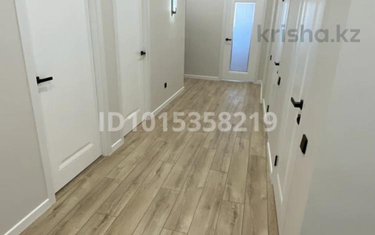 3-комнатная квартира · 75 м² · 14/25 этаж, Тауелсиздик 25 — Шарль де Голля за 46.5 млн ₸ в Астане, Алматы р-н — фото 2
