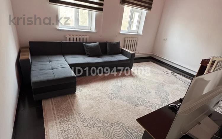 Отдельный дом · 4 комнаты · 300 м² · 8 сот., Турлыгулова 100 за 25 млн ₸ в  — фото 2