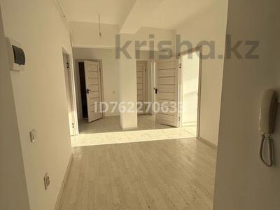 3-бөлмелі пәтер · 92.9 м² · 5/5 қабат, 15 микрайон 60 — Улы дала, бағасы: 100 000 〒 в Таразе