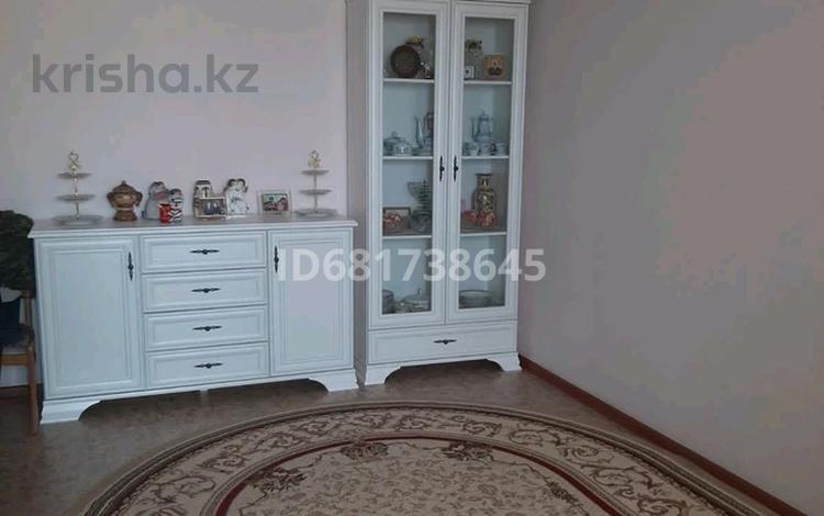 2-бөлмелі пәтер · 54 м² · 6/9 қабат, Старый город, бағасы: 18.3 млн ₸ в Актобе — фото 3