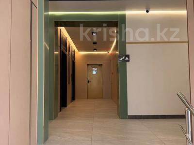 2-бөлмелі пәтер · 64 м² · 4/12 қабат, Керей-Жанибек хандар 44/2, бағасы: 59 млн ₸ в Астане, Есильский р-н