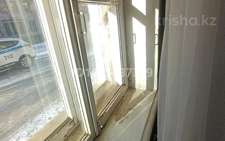 2-бөлмелі пәтер · 45 м² · 1/4 қабат, Локомотивная — Локомотивная, бағасы: 8.5 млн ₸ в Уральске — фото 2