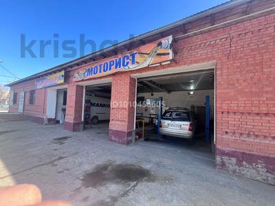 Гараж · 100 м² · Женис 30 — Мусурепова, бағасы: 100 000 ₸ в 