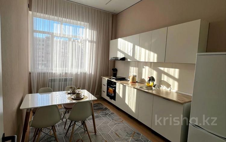 2-комнатная квартира · 56 м² · 4/8 этаж, 32А мкр 1/1 за 22.5 млн ₸ в Актау — фото 2