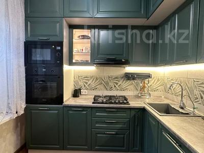 3-комнатная квартира · 75 м² · 1/4 этаж, Панфилова за 100 млн 〒 в Алматы, Алмалинский р-н