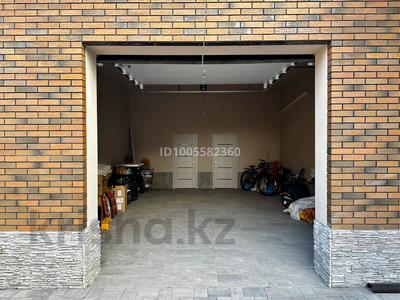 Отдельный дом · 4 комнаты · 220 м² · 12 сот., Саздинское лесничество — Район тойота центр за 235 млн 〒 в Актобе