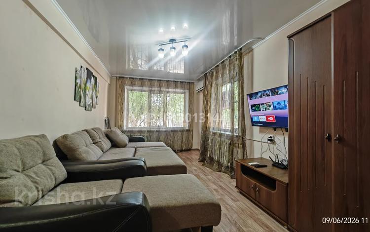 1-бөлмелі пәтер · 30 м² · 1/5 қабат, Бокейханова 2, бағасы: 11 000 ₸ в Балхаше — фото 2