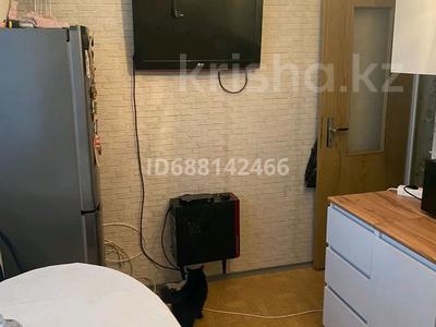 Продажа квартир в Западно-Казахстанской обл.: 2-комнатная квартира, 51 м², 2/5 этаж, 10 Мик — Торговый дом Жибек жолы за 16 млн 〒 2-комнатная квартира, 51 м², 2/5 этаж, 10 Мик — Торговый дом Жибек жолы за 16 млн 〒 в Аксае