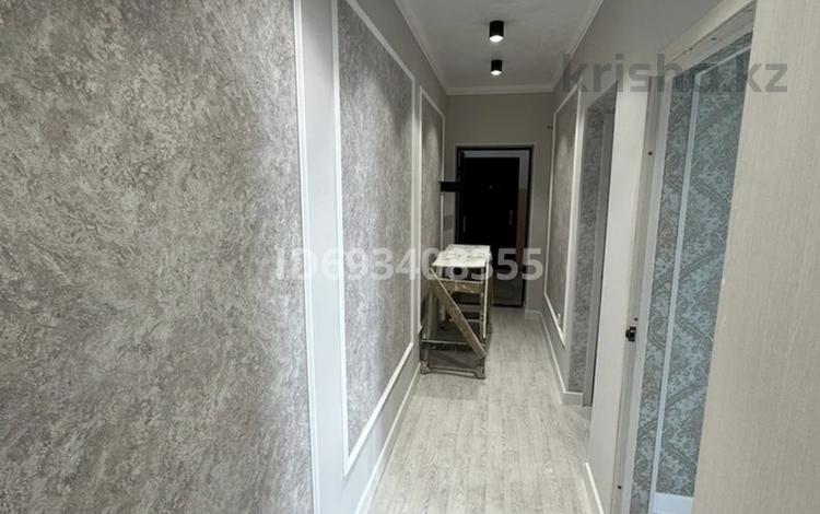 2-комнатная квартира, 50 м², 1/5 этаж, мкр Туран 30 за 21 млн 〒 в Шымкенте, Каратауский р-н — фото 2