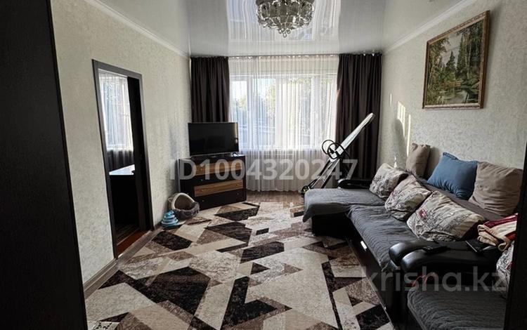 2-комнатная квартира · 48.7 м² · 2/2 этаж, мкр Михайловка , Баженова 158А за 13 млн ₸ в Караганде, Казыбек би р-н — фото 2