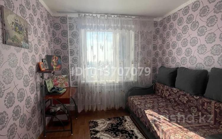 3-бөлмелі пәтер · 65.3 м² · 4/5 қабат, Пришахтинск ш/а., Кемеровская, бағасы: 16.5 млн ₸ в Караганде, Алихана Бокейханова р-н — фото 2