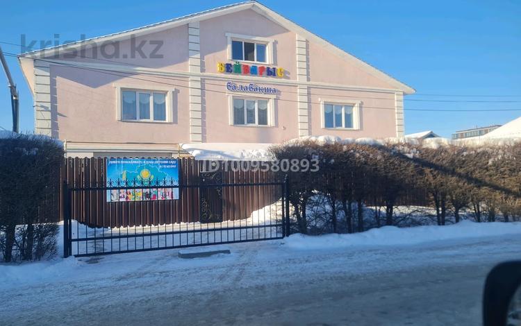 Свободное назначение, офисы, образование · 815 м² за 170 млн ₸ в Уральске — фото 2